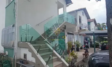 Casa com 2 quartos à venda na Avenida Jornalista Roberto Marinho, 240, Alcântara, São Gonçalo