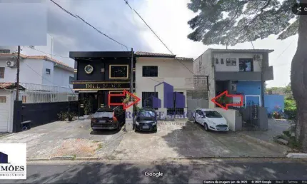 Sobrado Para Alugar e à Venda em Moema, espaço para 6 salas ou mais dependendo do negócio, 2 banheiros, 7 vagas, 300 m², São paulo.