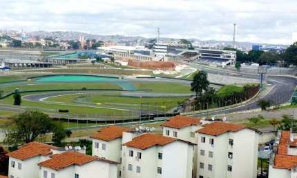 Apartamento semi mobiliado para venda 70m², 3 dormitórios e 1 vaga