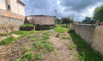 Terreno à venda, 360 m² por R$ 590.000,00 - Lundceia - Lagoa Santa/MG