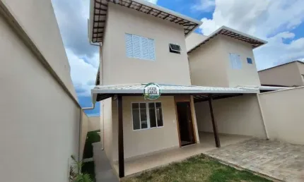 Casa com 4 dormitórios à venda, 130 m² por R$ 860.000 - Lundceia - Lagoa Santa/MG