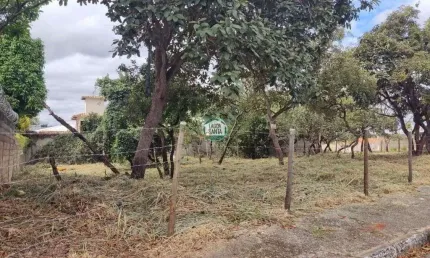 Terreno à venda, 864 m² por R$ 840.000,00 - Lundceia - Lagoa Santa/MG