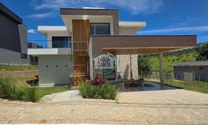 Casa com 4 dormitórios à venda, 242 m² por R$ 2.100.000,00 - Condomínio Gran Royalle - Lagoa Santa/MG