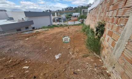Terreno à venda, 405 m² por R$ 450.000,00 - Condomínio Gran Park Toscana - Vespasiano/MG