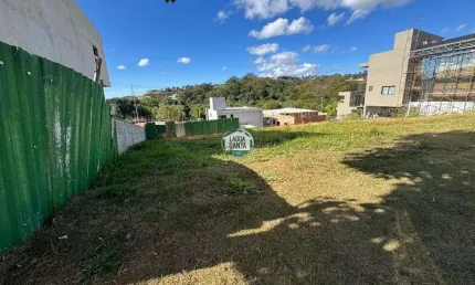 Terreno à venda, 465 m² por R$ 650.000 - Condominio Alphaville - Vespasiano/MG