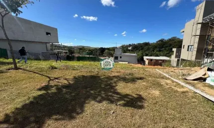 Terreno à venda, 465 m² por R$ 650.000 - Condominio Alphaville - Vespasiano/MG