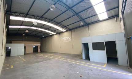 Sala comercial à venda no Paulicéia, Piracicaba  por R$ 740.000