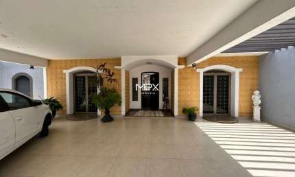 Casa com 4 quartos à venda no Jardim Caxambu, Piracicaba  por R$ 1.230.000