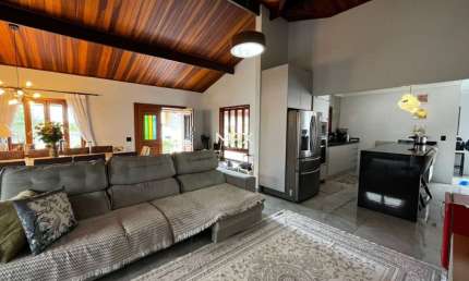 Casa em condomínio fechado com 4 quartos para alugar no Monte Alegre, Piracicaba  por R$ 13.000