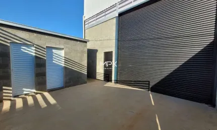 Barracão / Galpão / Depósito para alugar no Água Branca, Piracicaba  por R$ 4.000