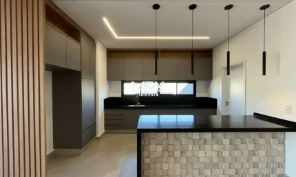Casa em condomínio fechado com 3 quartos à venda no Campestre, Piracicaba  por R$ 1.890.000