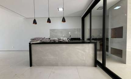 Casa em condomínio fechado com 3 quartos à venda no Taquaral, Piracicaba  por R$ 980.000