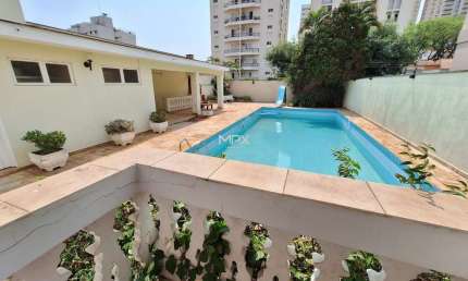 Casa com 3 quartos à venda no Centro, Piracicaba  por R$ 750.000