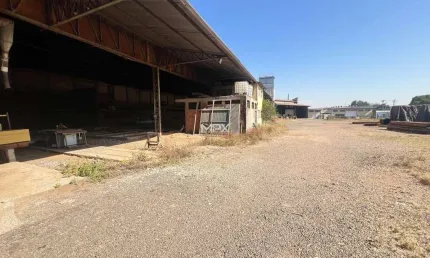 Barracão / Galpão / Depósito para alugar na Vila Rezende, Piracicaba  por R$ 30.000