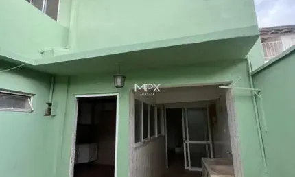 Casa com 4 quartos à venda na Vila Rezende, Piracicaba  por R$ 480.000