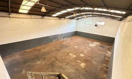 Barracão / Galpão / Depósito para alugar no Higienópolis, Piracicaba  por R$ 3.000