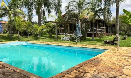 Casa em condomínio fechado com 2 quartos à venda no recanto universitário, rio das pedras  por r$ 790.000
