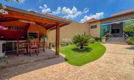 Casa com 2 quartos à venda no Jardim Três Marias, Piracicaba  por R$ 450.000