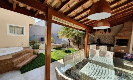 Casa em condomínio fechado com 3 quartos à venda no Campestre, Piracicaba  por R$ 680.000