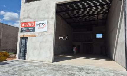 Barracão / Galpão / Depósito para alugar no Dois Córregos, Piracicaba  por R$ 5.000