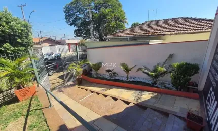 Casa com 3 quartos à venda na Vila Rezende, Piracicaba  por R$ 650.000