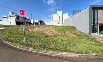 Terreno em condomínio fechado à venda no Ondas, Piracicaba  por R$ 380.000