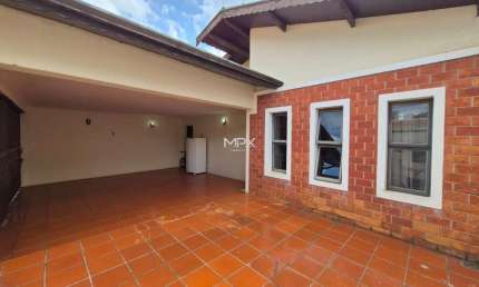 Casa com 3 quartos à venda no Jardim Santa Silvia, Piracicaba  por R$ 490.000