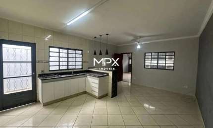 Casa com 2 quartos para alugar no Conjunto Residencial Mário Dedini, Piracicaba  por R$ 2.400