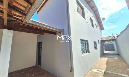 Casa com 3 quartos para alugar no Água Branca, Piracicaba  por R$ 1.900