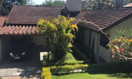 Casa em condomínio fechado com 3 quartos à venda no Jardim Maria, Campo Limpo Paulista  por R$ 850.000
