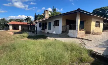 Chácara / sítio com 3 quartos à venda no Ville Saint James I, Campo Limpo Paulista  por R$ 650.000
