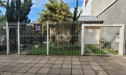Casa com 4 quartos à venda na Avenida Doutor Saulo Coelho, 35, Parque Santa Fé, Porto Alegre, 164 m2 por R$ 550.000