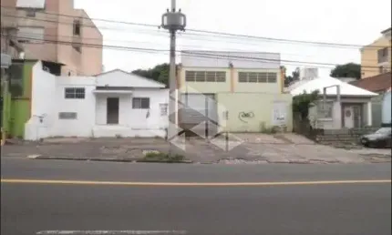 Terreno à venda na Avenida do Forte, 1647, Vila Ipiranga, Porto Alegre, 330 m2 por R$ 3.590.000