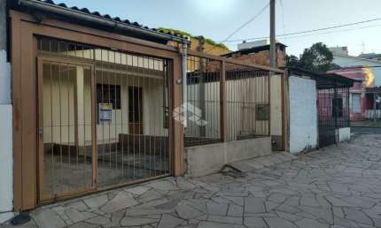 Casa com 2 quartos à venda na Rua Edmundo Bastian, 497, Cristo Redentor, Porto Alegre, 120 m2 por R$ 489.990
