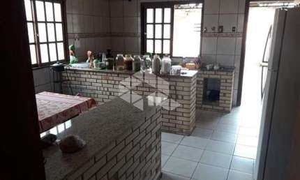 Casa com 2 quartos à venda na Rua Aloízio Azevedo, 297, Bom Sucesso, Gravataí, 126 m2 por R$ 290.000