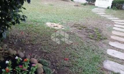 Casa com 5 quartos à venda na Rua Guia Das Pedras, 717, Atlântida, Xangri-Lá, 158 m2 por R$ 947.000