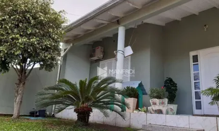 Casa com 2 dormitórios à venda, 116 m² por R$ 691.900,00 - Bela Vista - Alvorada/RS