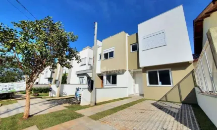 Sobrado com 2 dormitórios à venda, 106 m² por R$ 490.000,00 - Verdes Campos - Porto Alegre/RS
