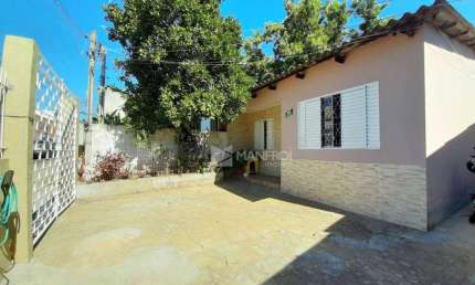 Casa com 4 dormitórios à venda, 115 m² por R$ 379.990,00 - Aparecida - Alvorada/RS