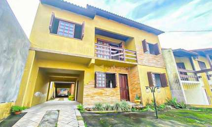 Sobrado com 3 dormitórios à venda, 200 m² por R$ 589.990,00 - Porto Verde - Alvorada/RS