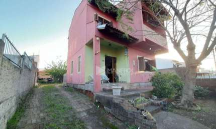 Sobrado com 3 dormitórios à venda, 116 m² por R$ 349.990,00 - Bela Vista - Alvorada/RS