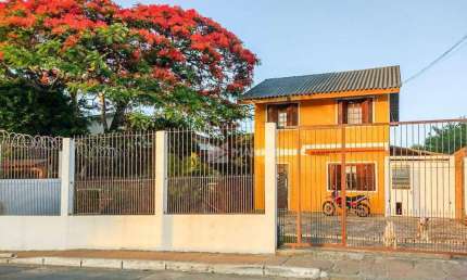 Casa com 2 dormitórios à venda, 128 m² por R$ 420.000,00 - Florescente - Viamão/RS