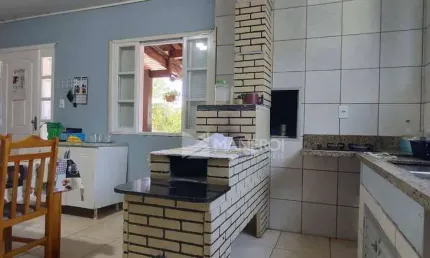 Casa com 2 dormitórios à venda, 175 m² por R$ 654.000,00 - Passo do Feijó - Alvorada/RS