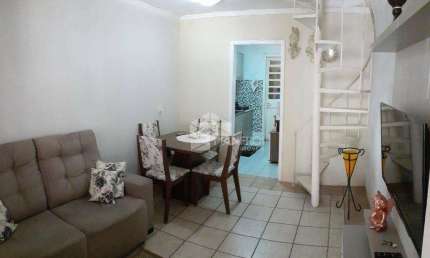 Sobrado com 3 dormitórios à venda, 81 m² por R$ 266.000,00 - Parque da Matriz - Cachoeirinha/RS