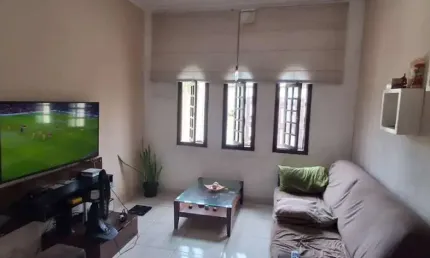 Casa para Venda em Mongaguá, Jardim Columbia, 3 dormitórios, 1 banheiro, 2 vagas