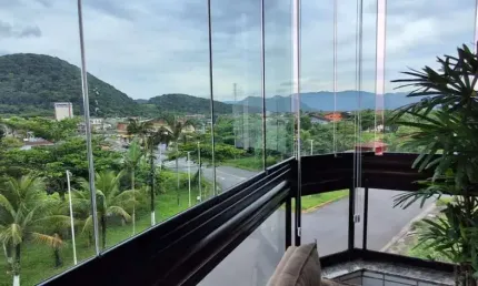 Apartamento para Venda em Mongaguá, Balneário Itaóca, 2 dormitórios, 1 suíte, 1 banheiro, 1 vaga