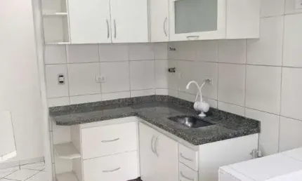 Apartamento com 2 dormitórios para alugar, 50 m² por R$ 2.070,00/mês - Vila Valparaíso - Santo André/SP