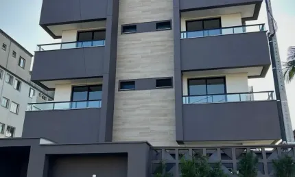 Apartamento localizado no bairro Santo Antônio, desfruta-se o melhor do bairro com comodidade e bem-estar