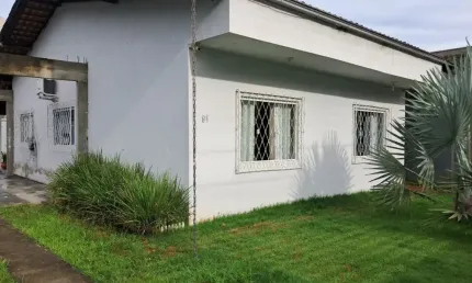 Casa com 3 quartos à venda no Petrópolis, Joinville 