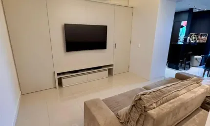 Apresentamos este excelente apartamento completo e pronto para morar, localizado no 8º andar de um edifício moderno e bem estruturado, no bairro Santo Antônio com 86,60m² de área privativa
